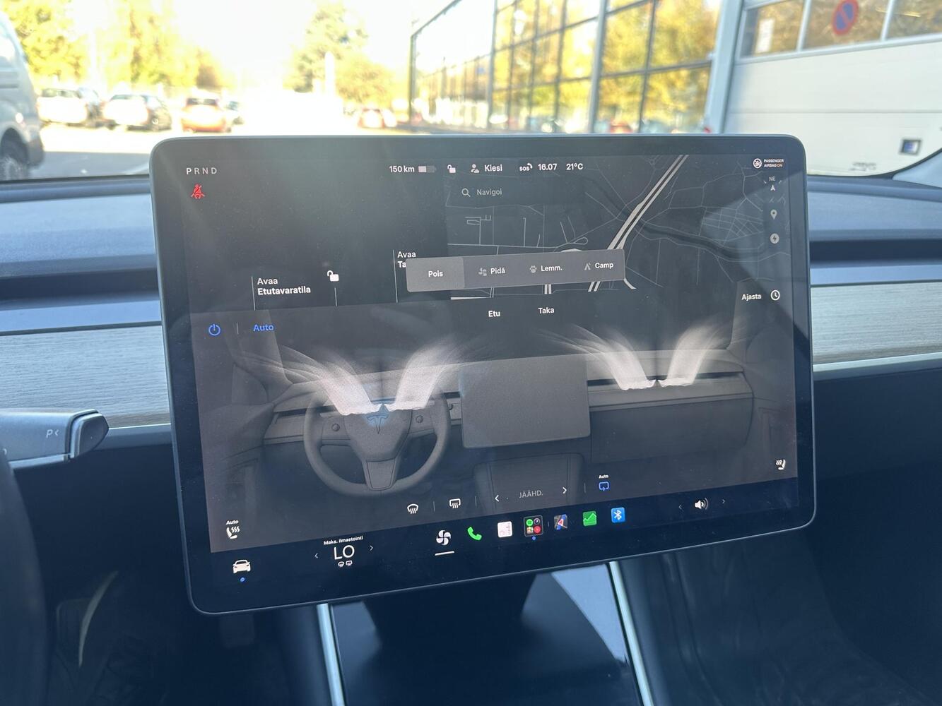 Tesla Model 3 vaihtoauto