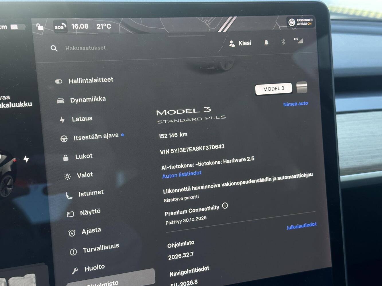 Tesla Model 3 vaihtoauto