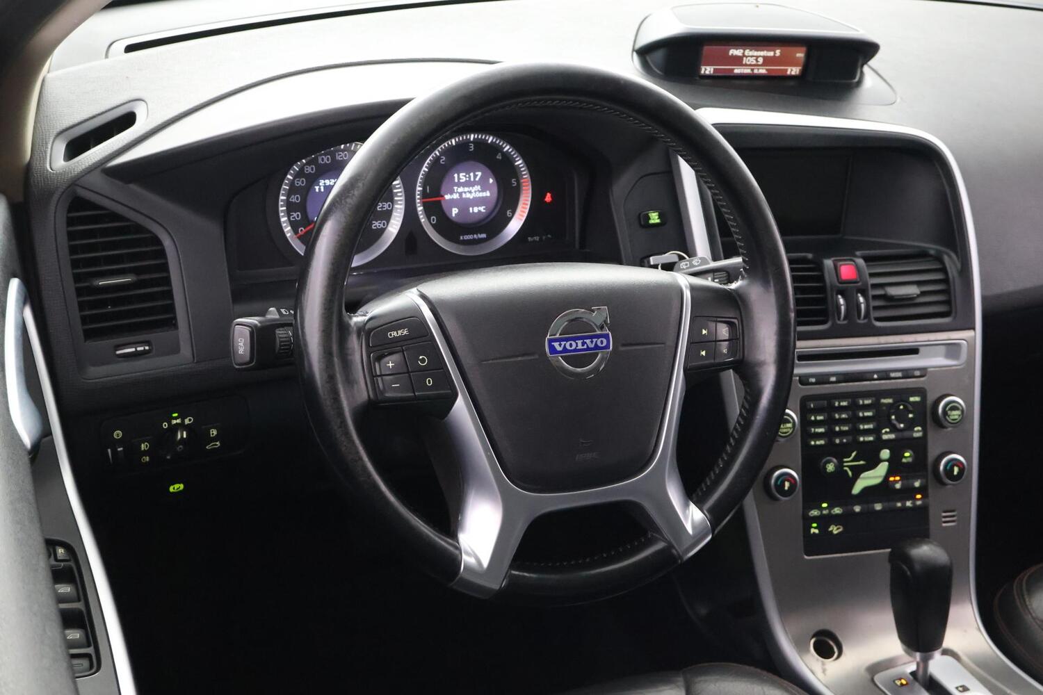 Volvo XC60 vaihtoauto