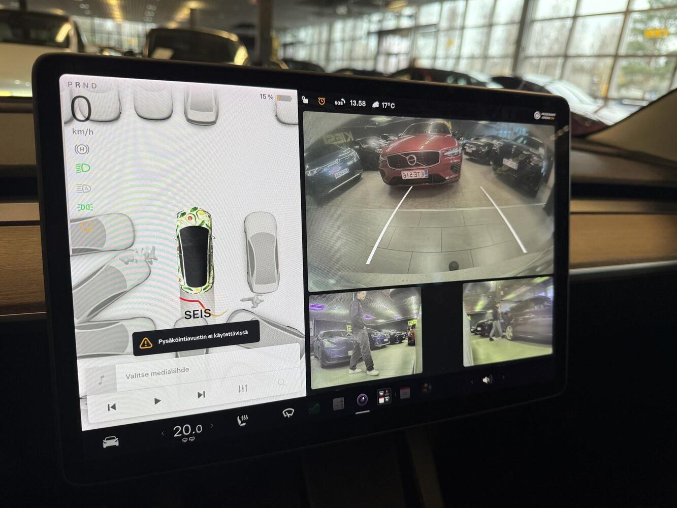Tesla Model 3 vaihtoauto