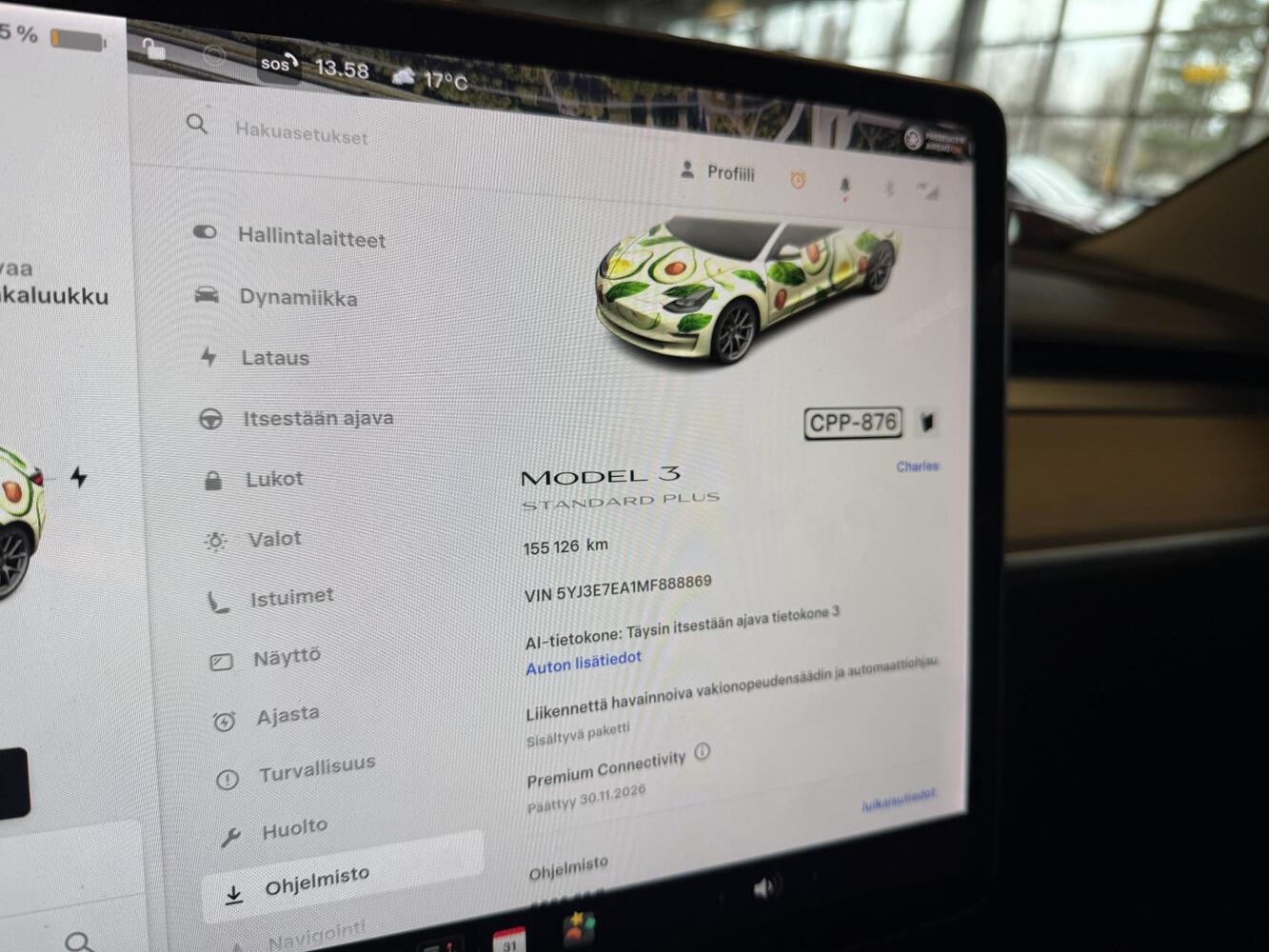 Tesla Model 3 vaihtoauto