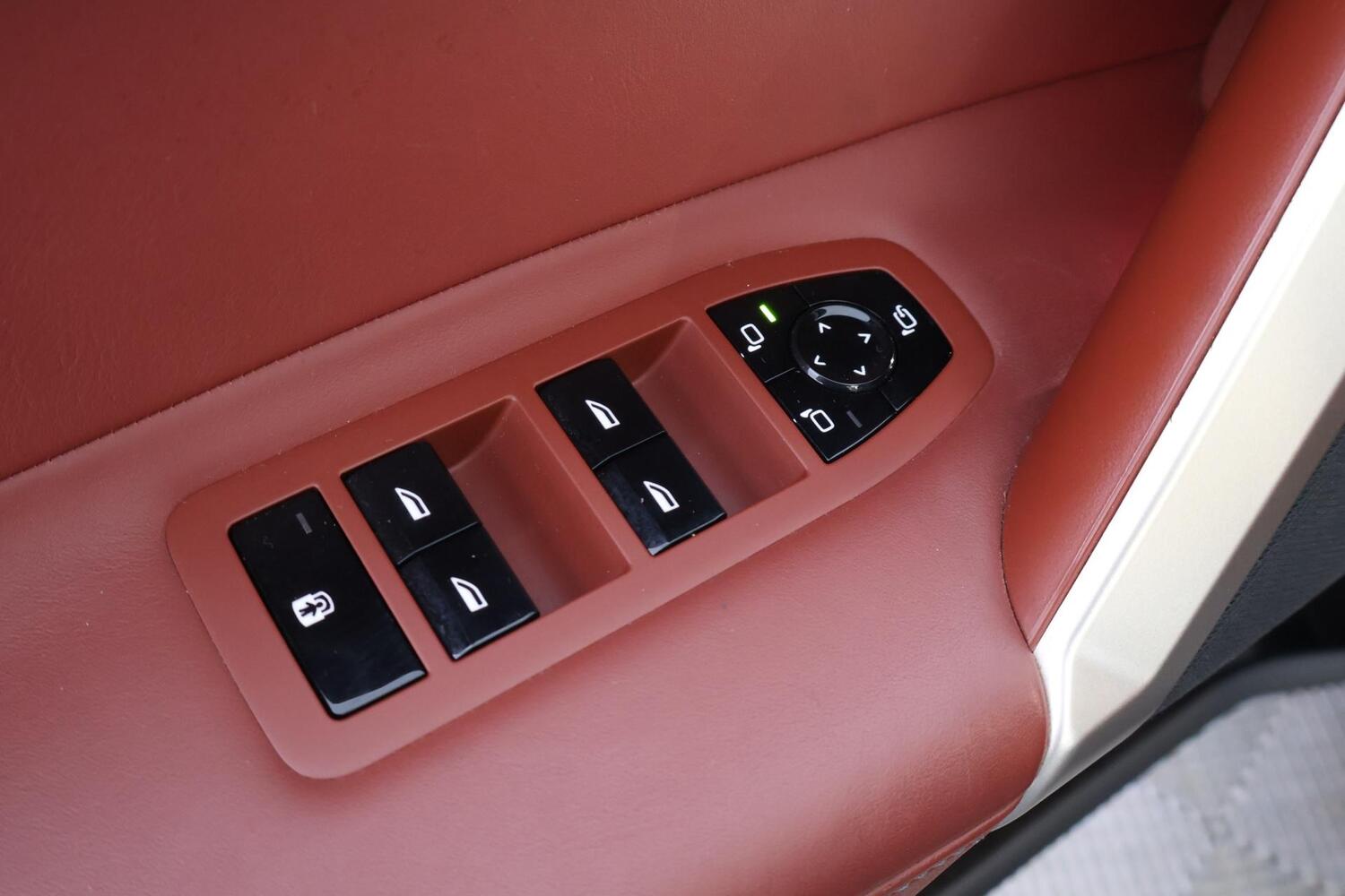 BMW iX vaihtoauto