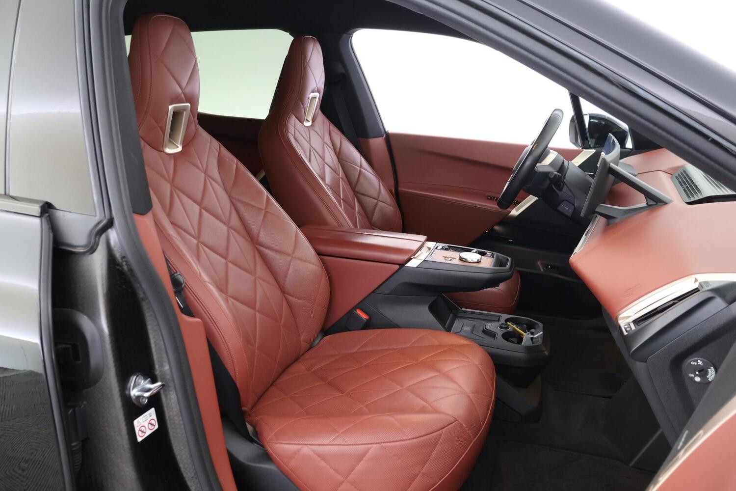 BMW iX vaihtoauto