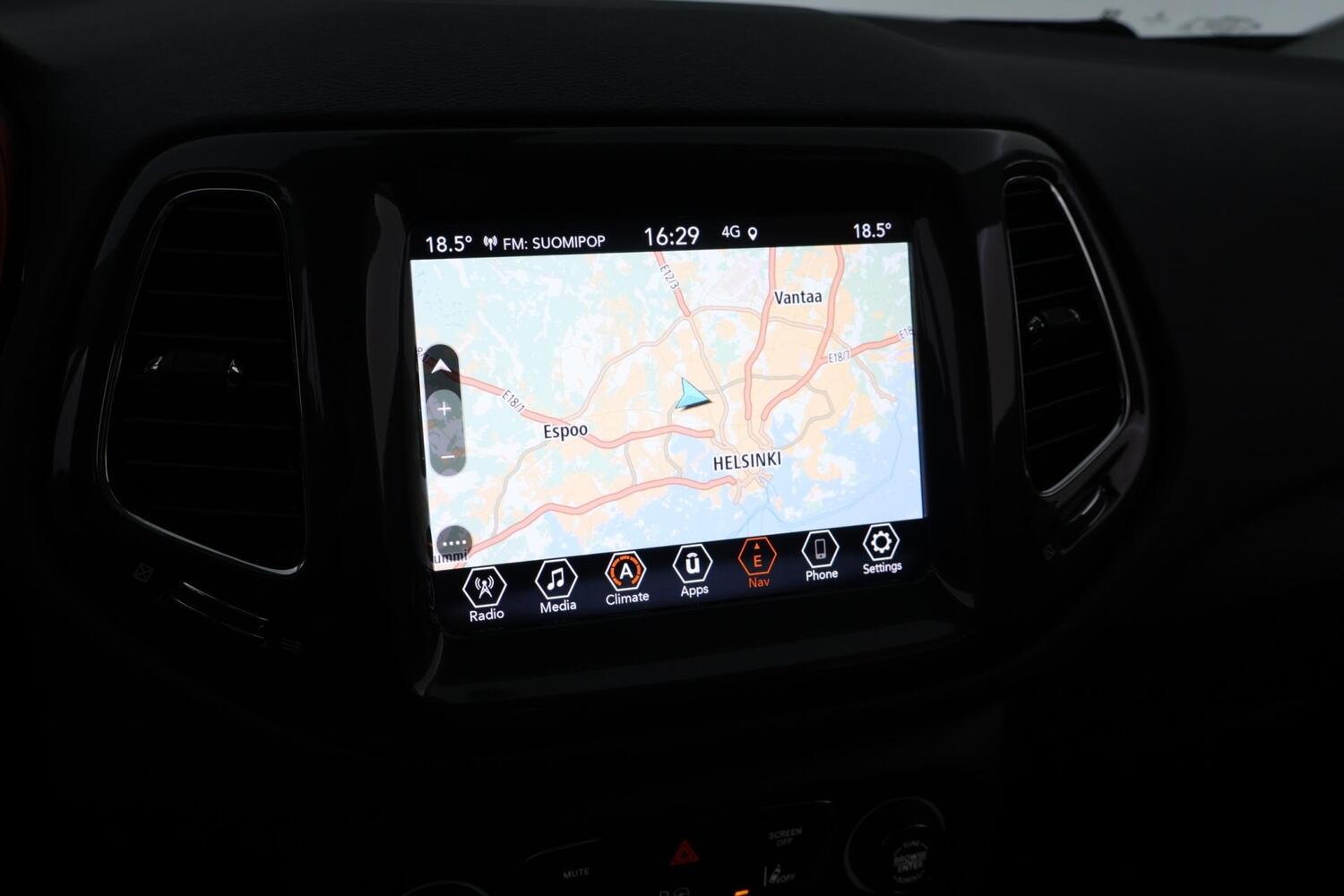 Jeep Compass vaihtoauto