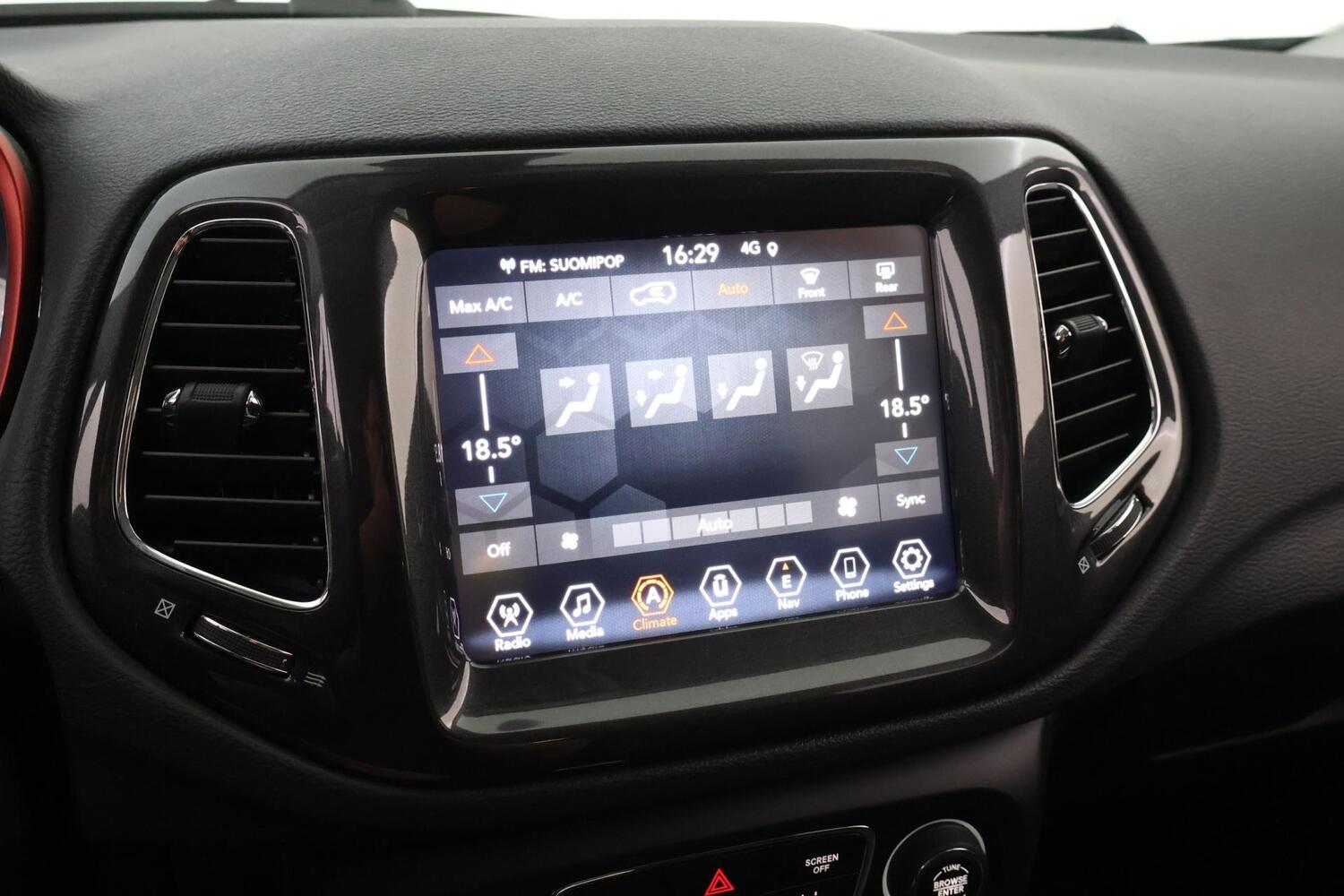 Jeep Compass vaihtoauto