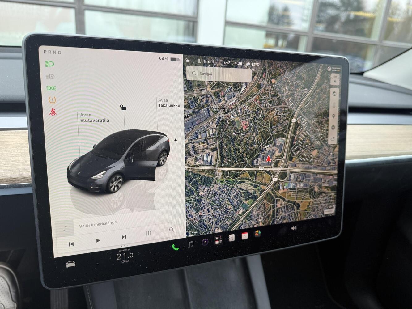 Tesla Model Y vaihtoauto