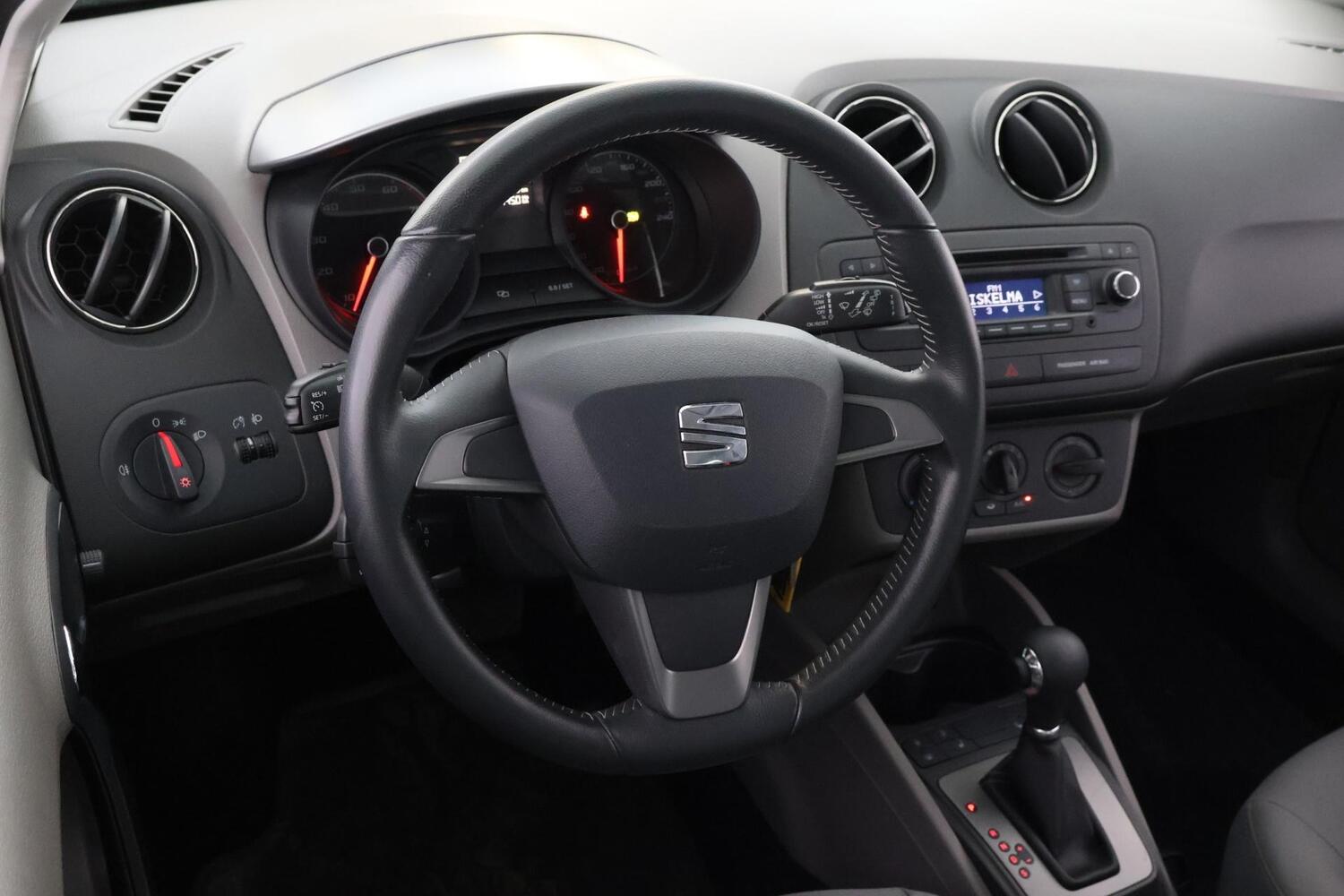 SEAT Ibiza vaihtoauto