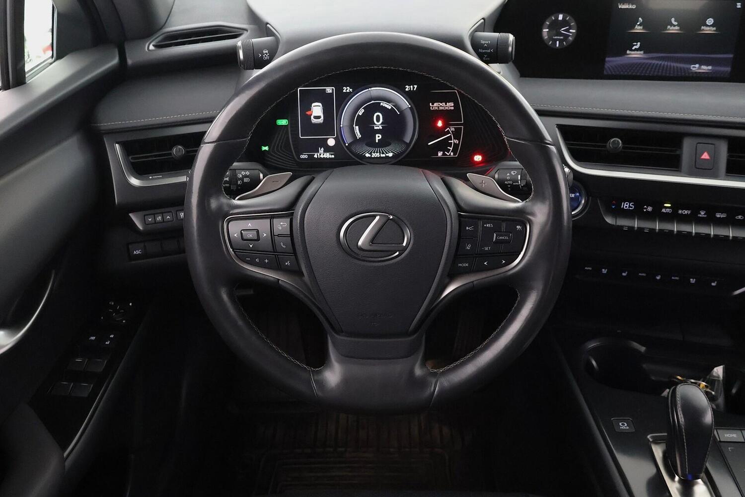 Lexus UX vaihtoauto