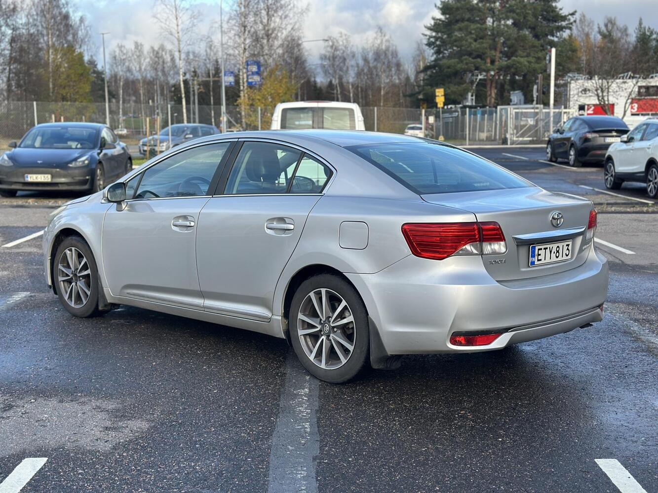 Toyota Avensis vaihtoauto
