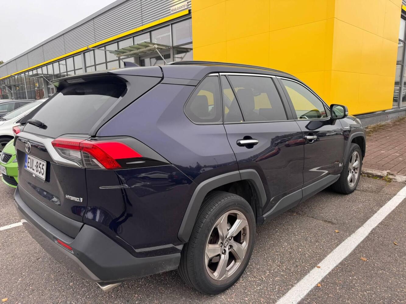 Toyota RAV4 vaihtoauto