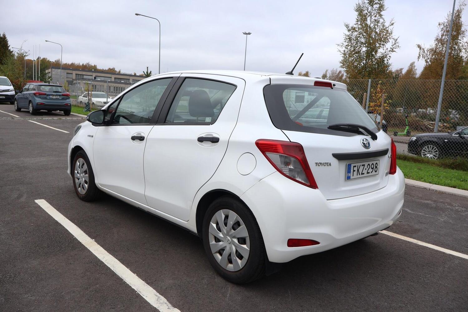 Toyota Yaris vaihtoauto