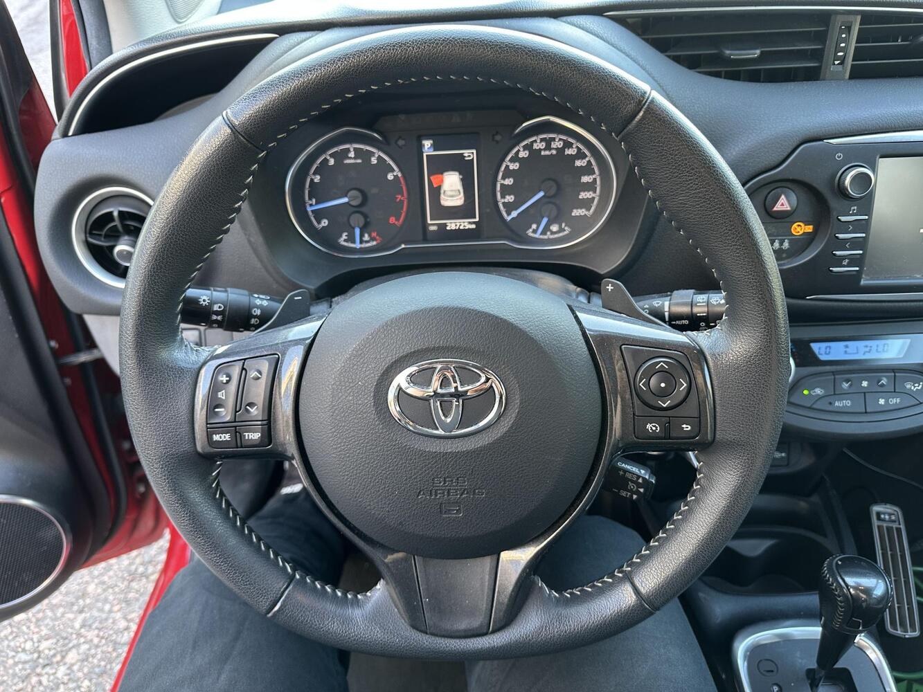 Toyota Yaris vaihtoauto