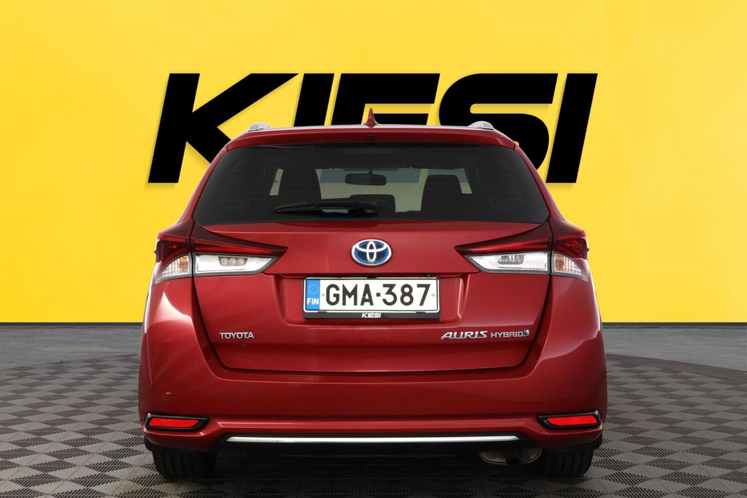 Toyota Auris vaihtoauto