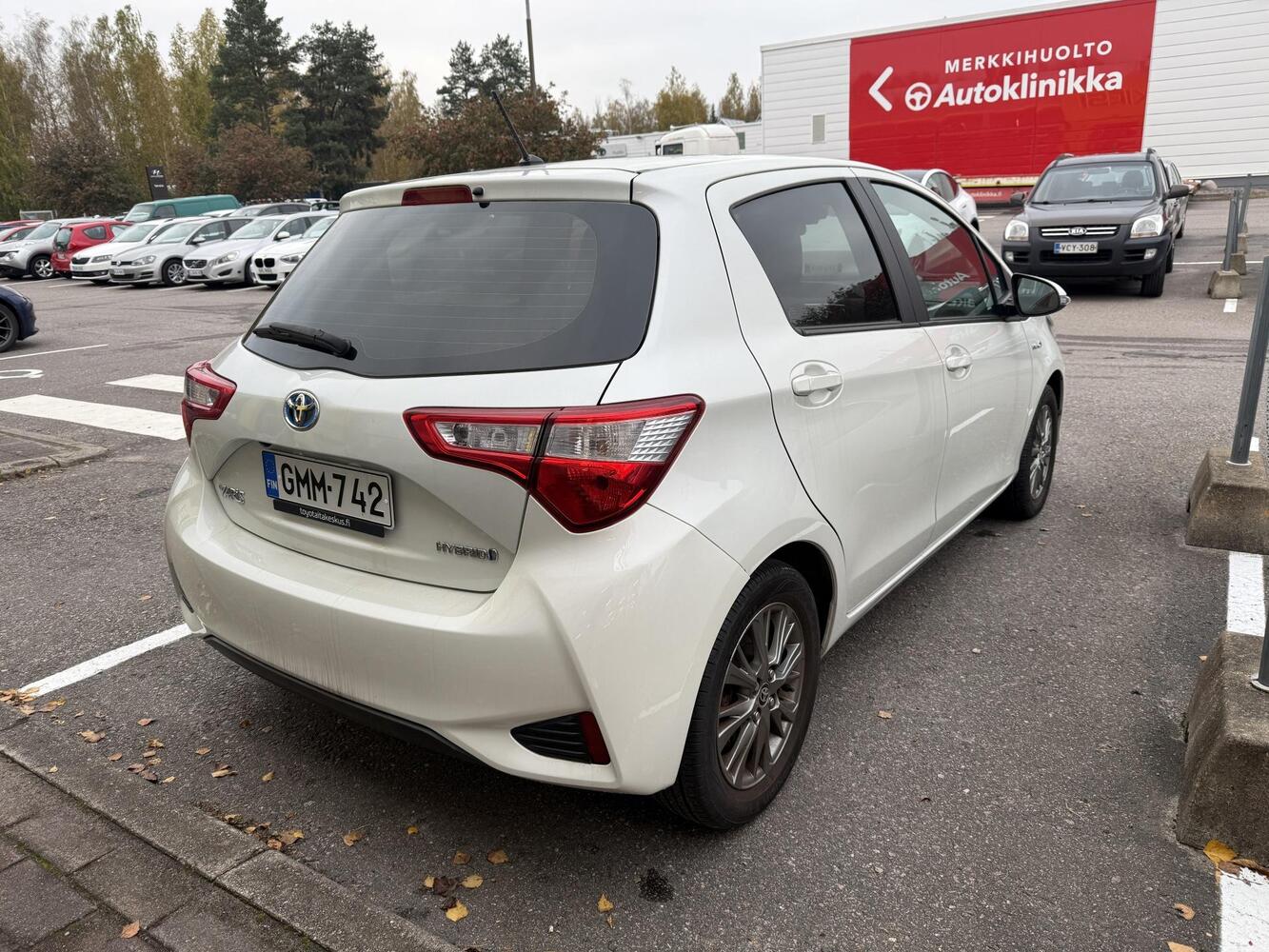Toyota Yaris vaihtoauto