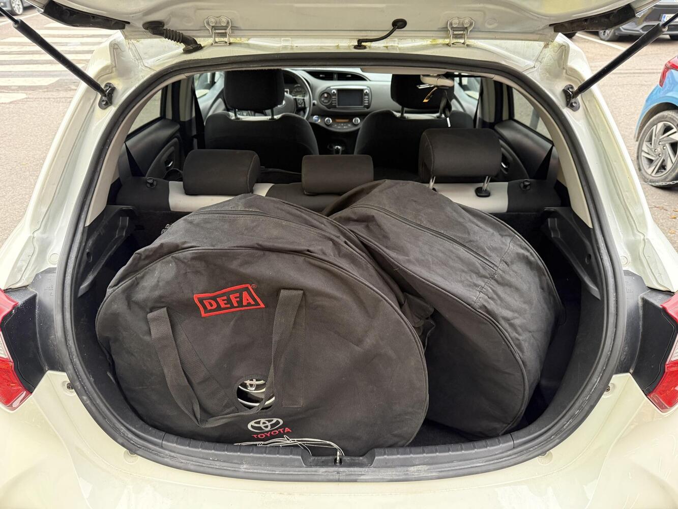 Toyota Yaris vaihtoauto