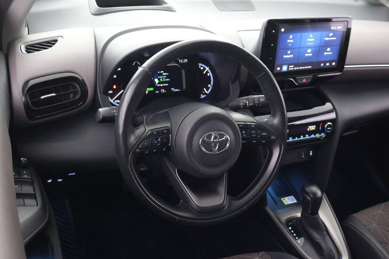 Toyota Yaris Cross vaihtoauto