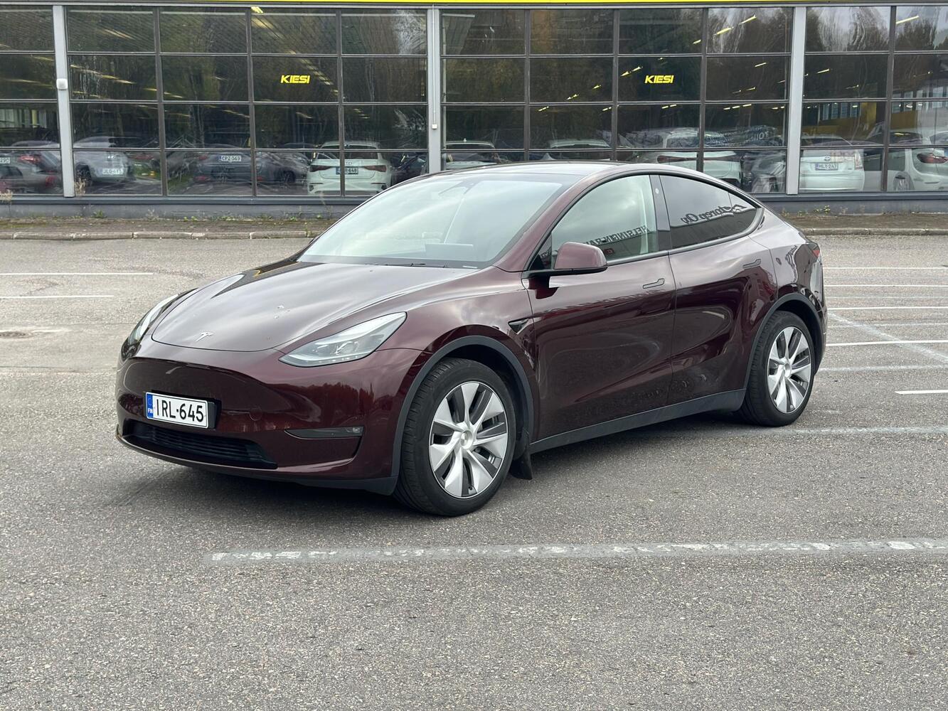 Tesla Model Y vaihtoauto