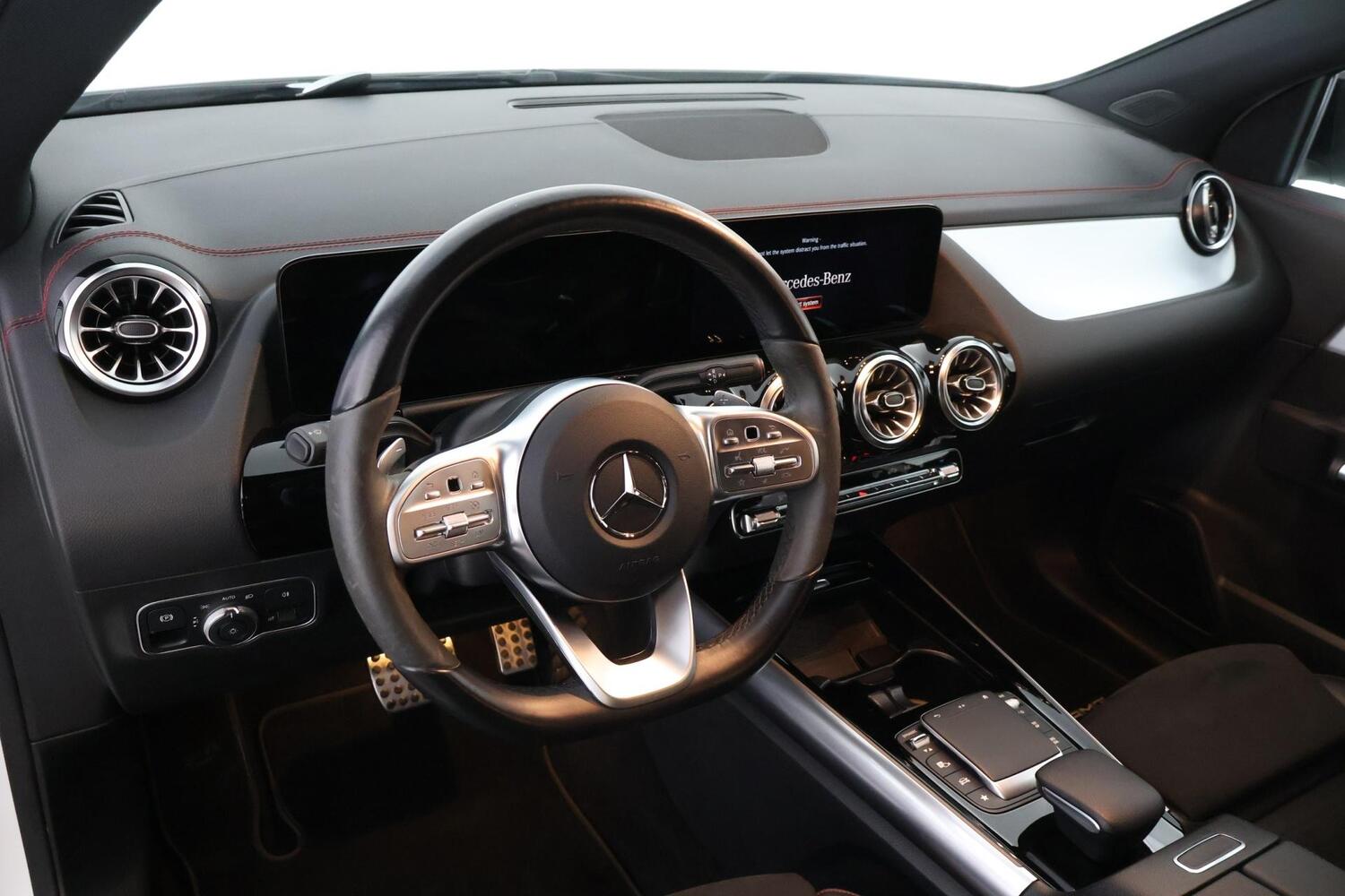 Mercedes-Benz EQA vaihtoauto