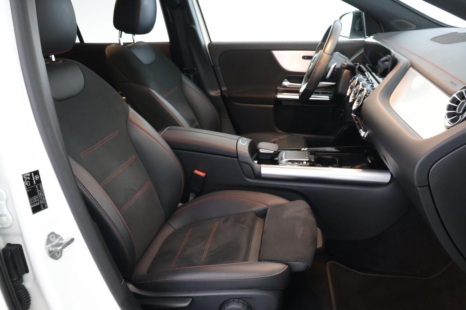 Mercedes-Benz EQA vaihtoauto