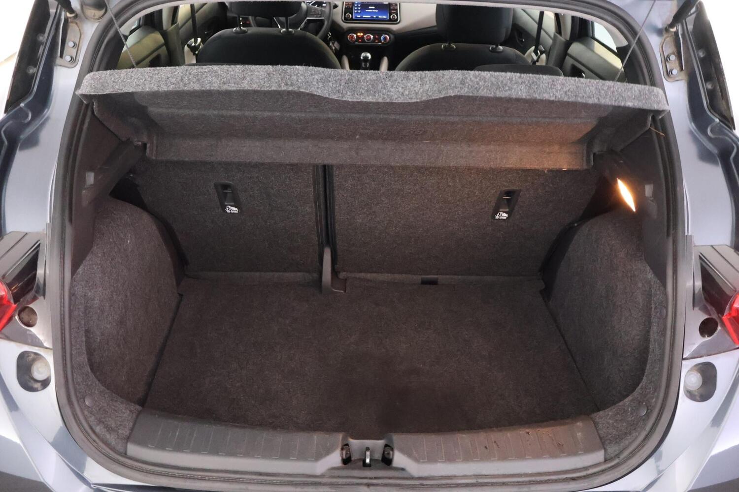 Nissan Micra vaihtoauto