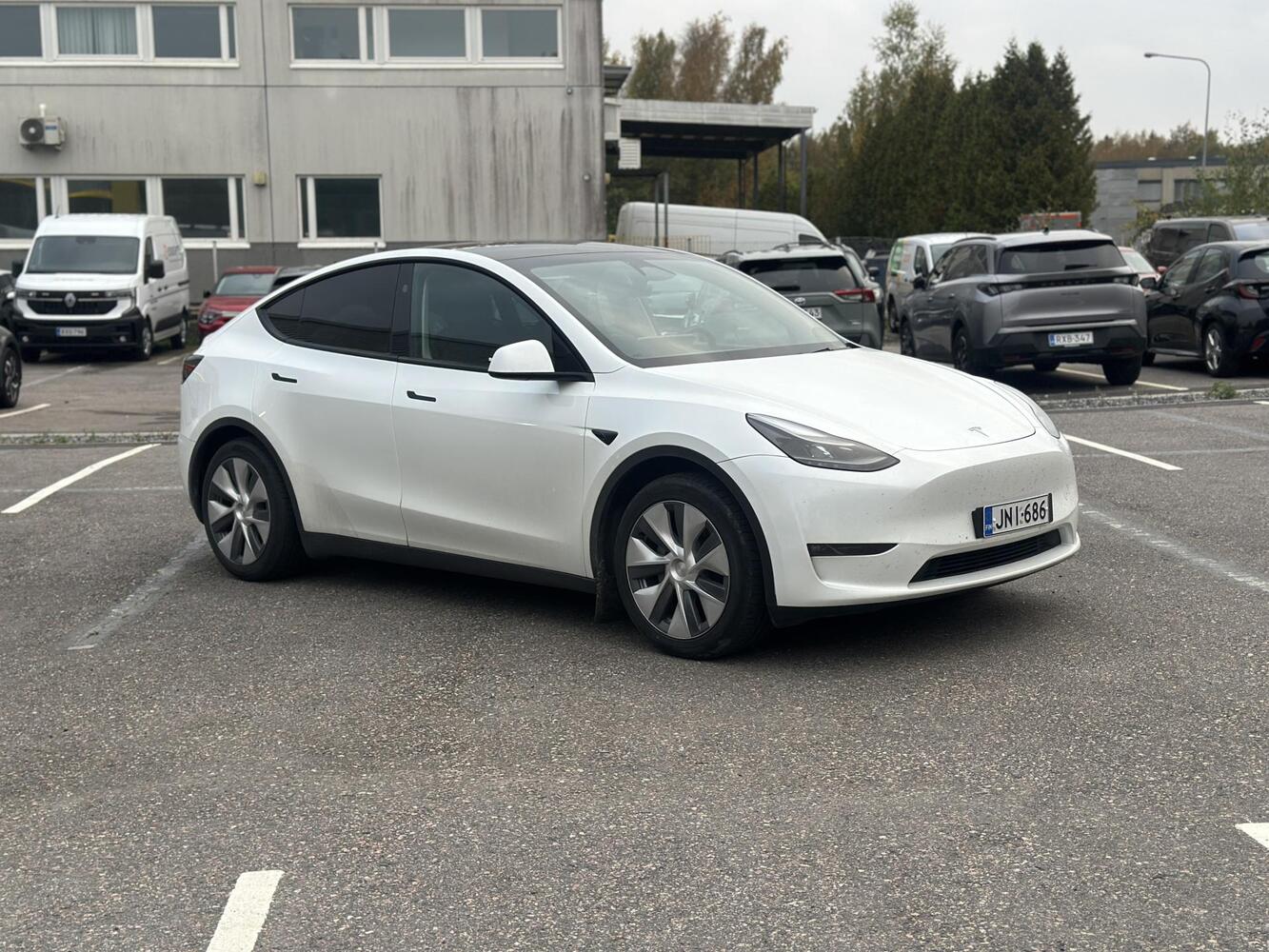 Tesla Model Y vaihtoauto