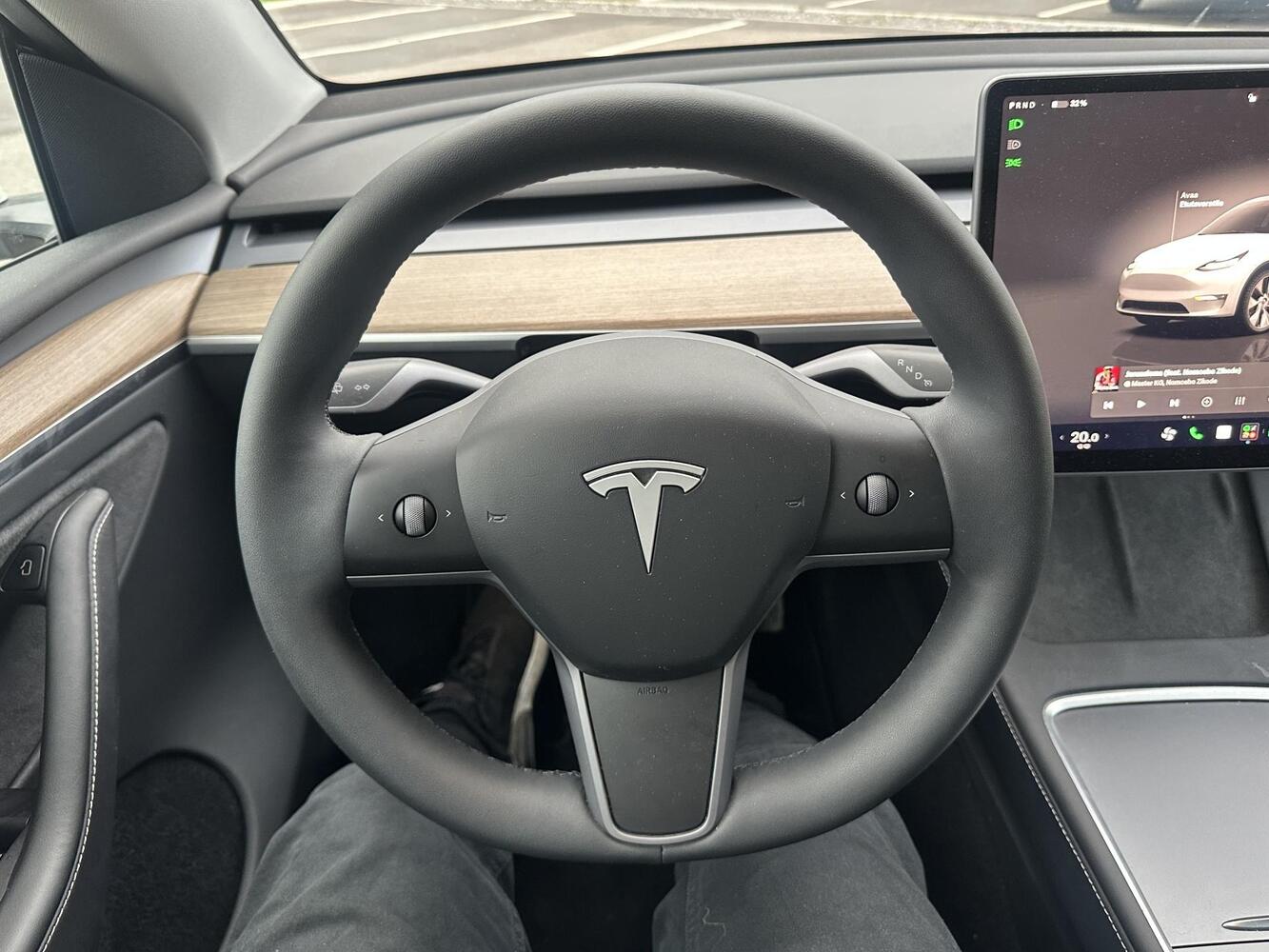 Tesla Model Y vaihtoauto