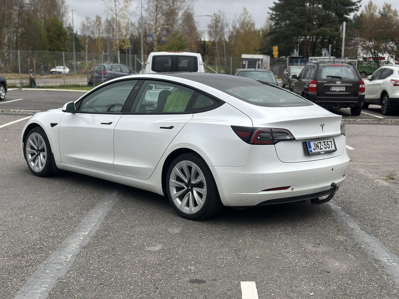 Tesla Model 3 vaihtoauto