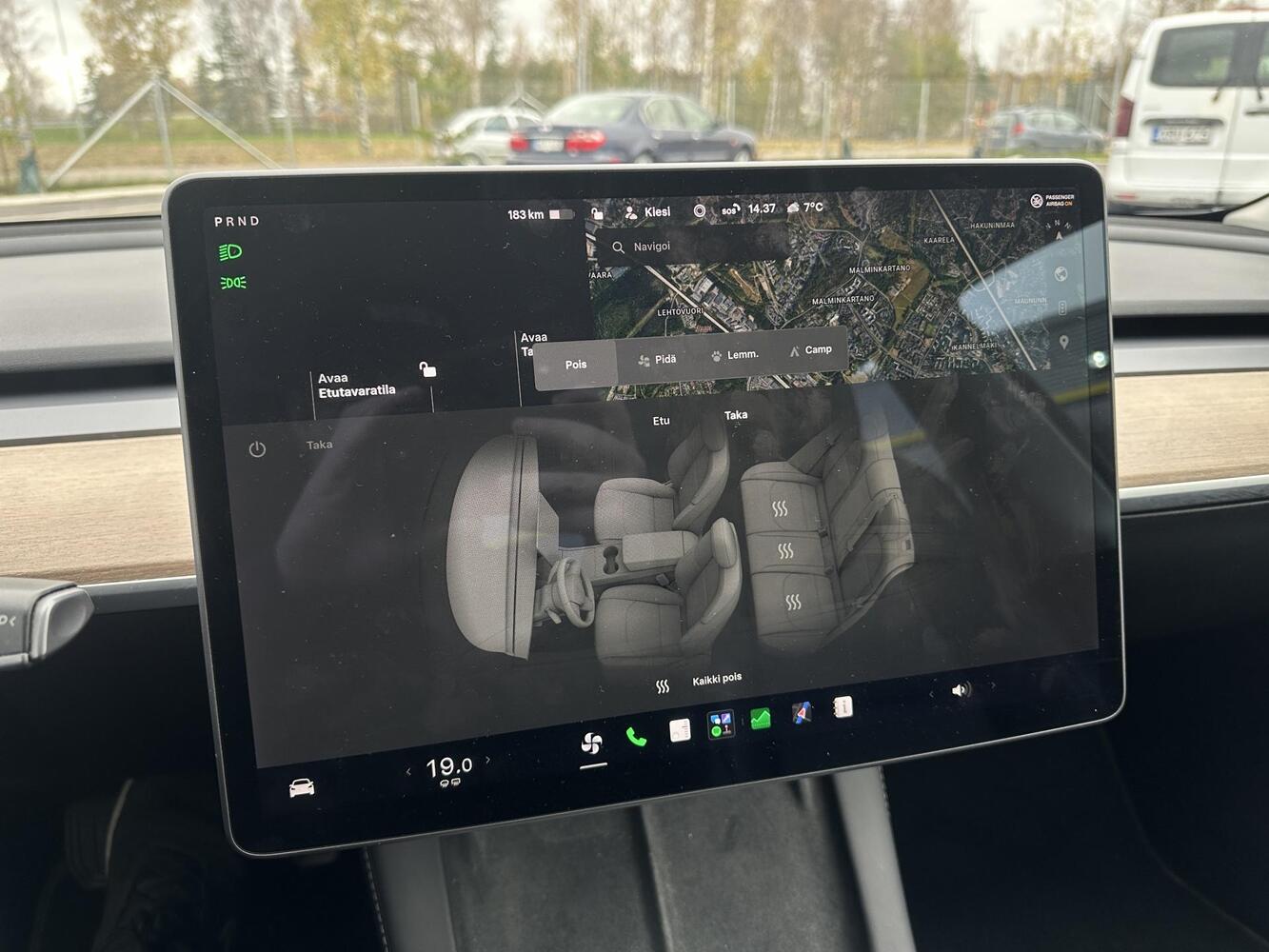 Tesla Model 3 vaihtoauto
