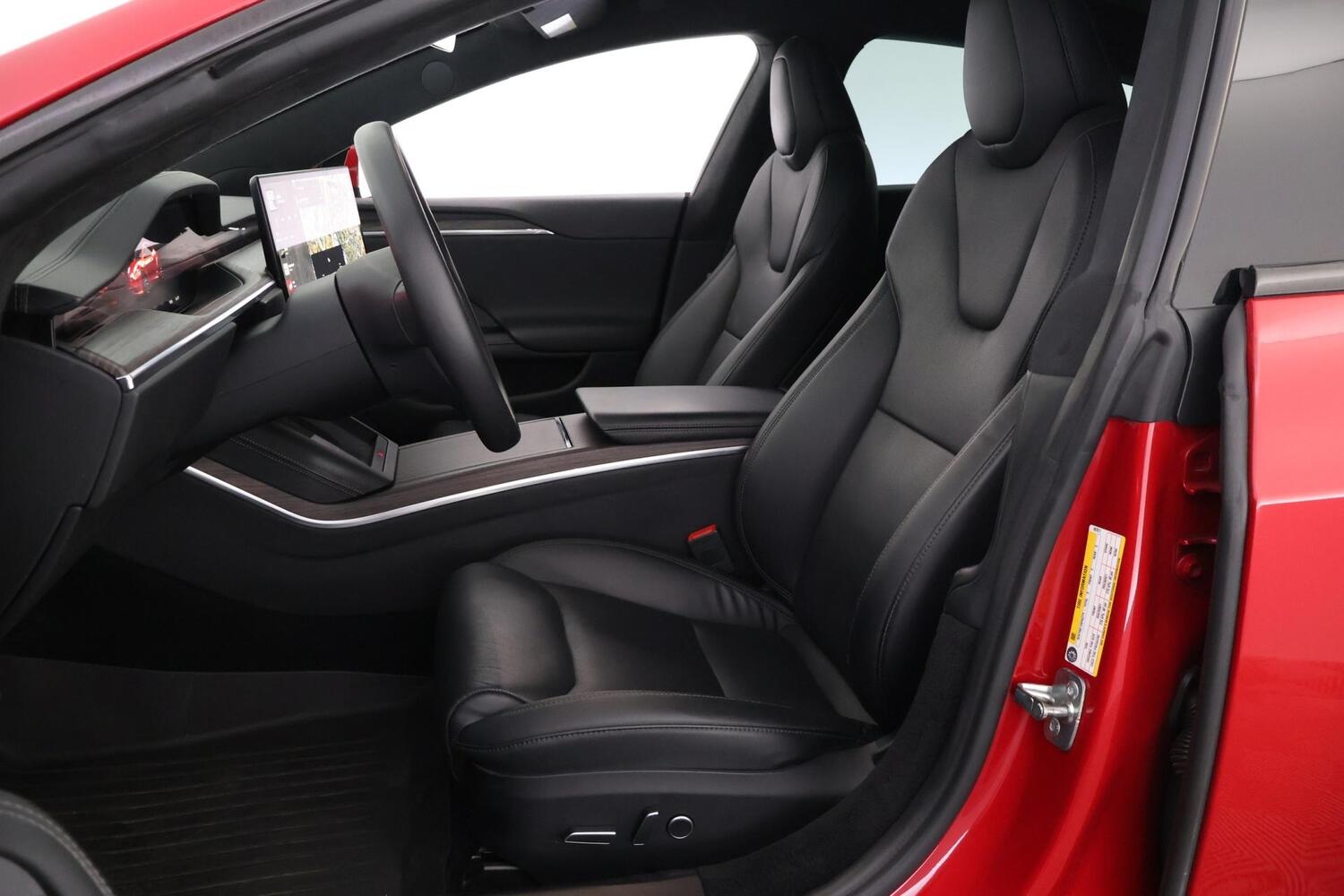 Tesla Model S vaihtoauto