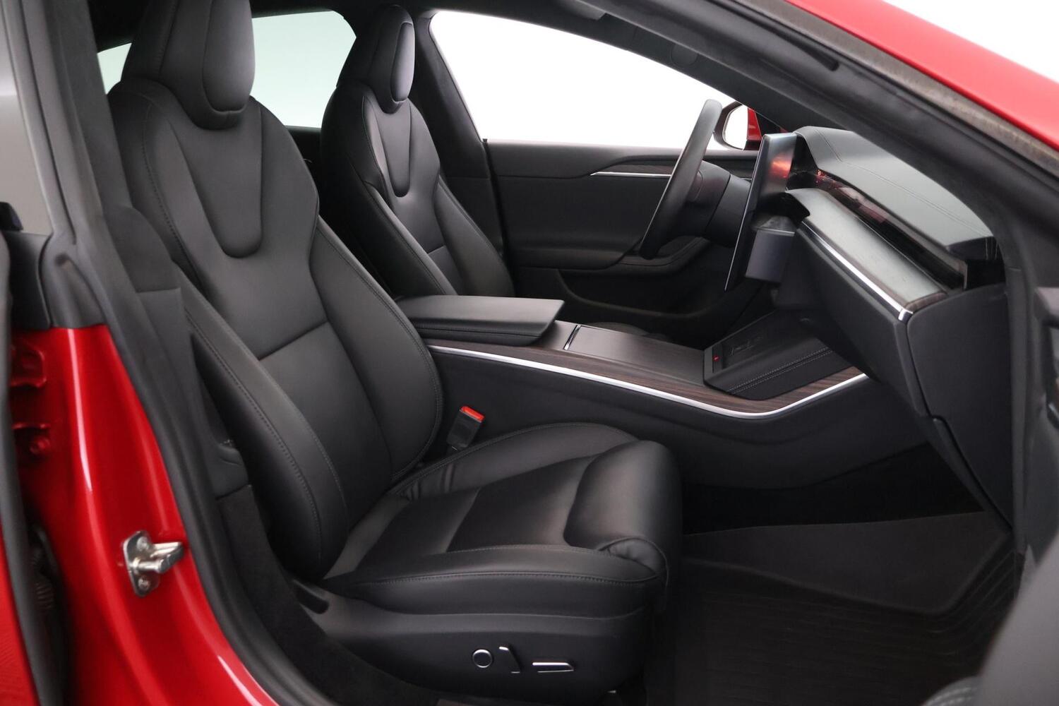 Tesla Model S vaihtoauto