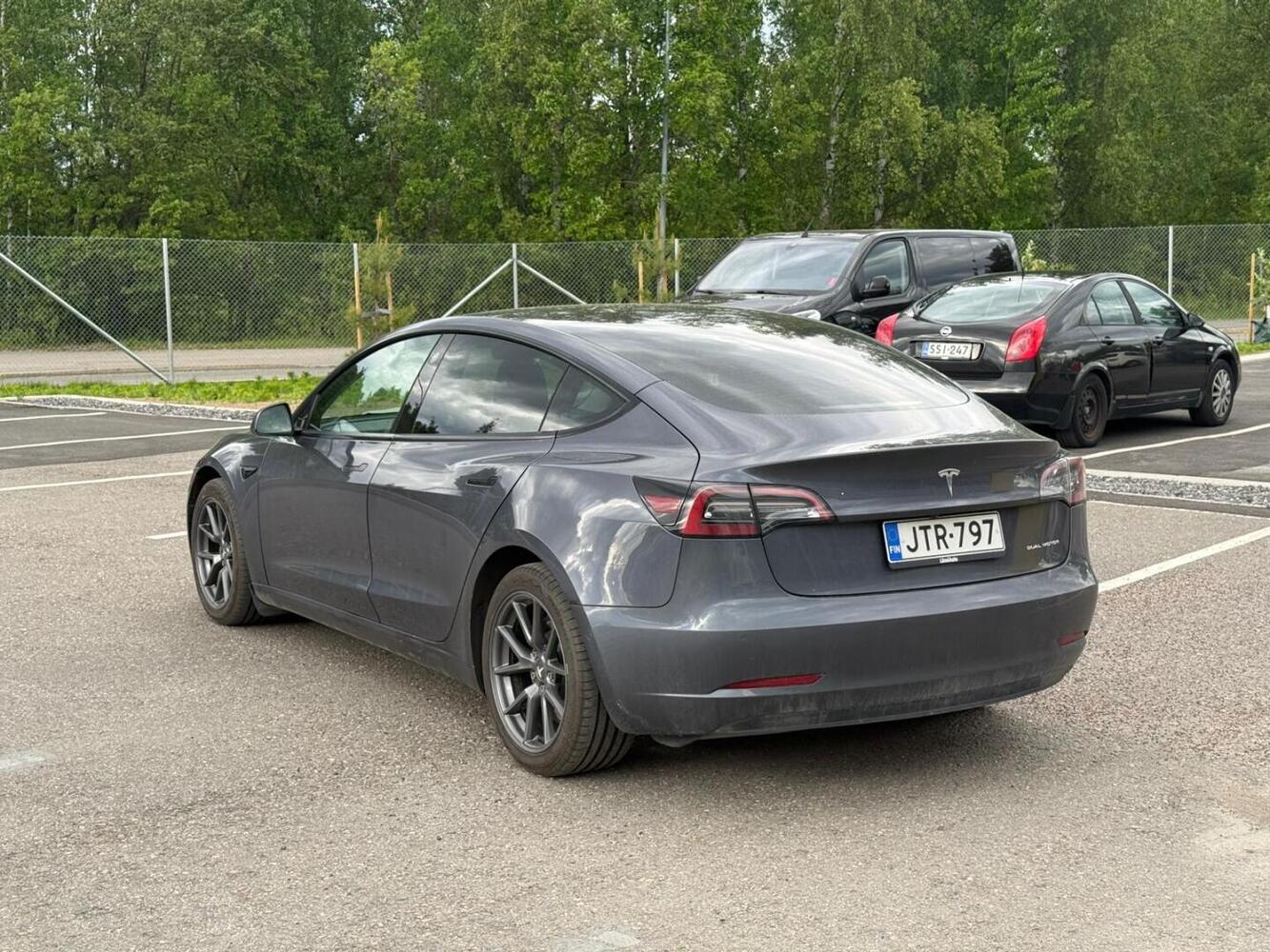 Tesla Model 3 vaihtoauto