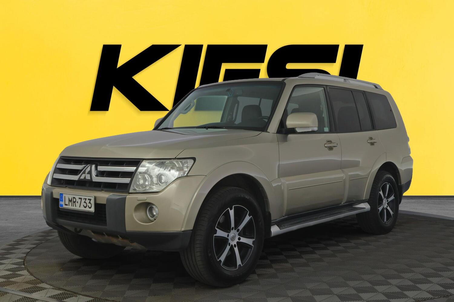 Mitsubishi Pajero vaihtoauto