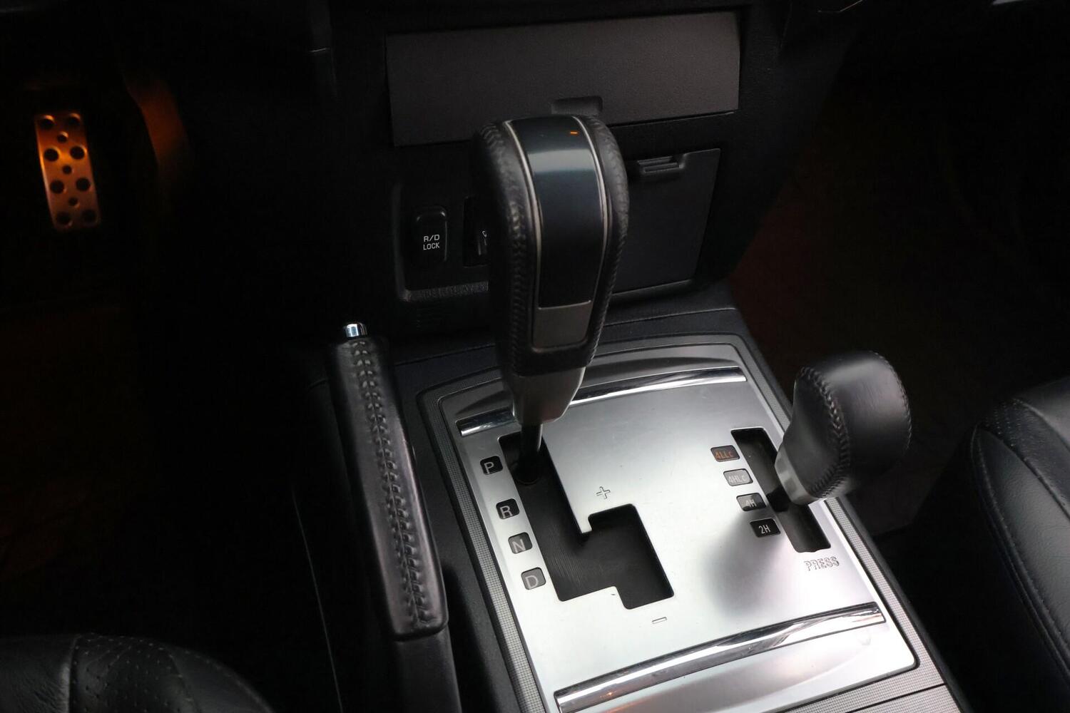 Mitsubishi Pajero vaihtoauto
