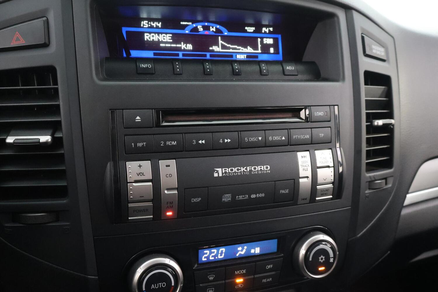 Mitsubishi Pajero vaihtoauto