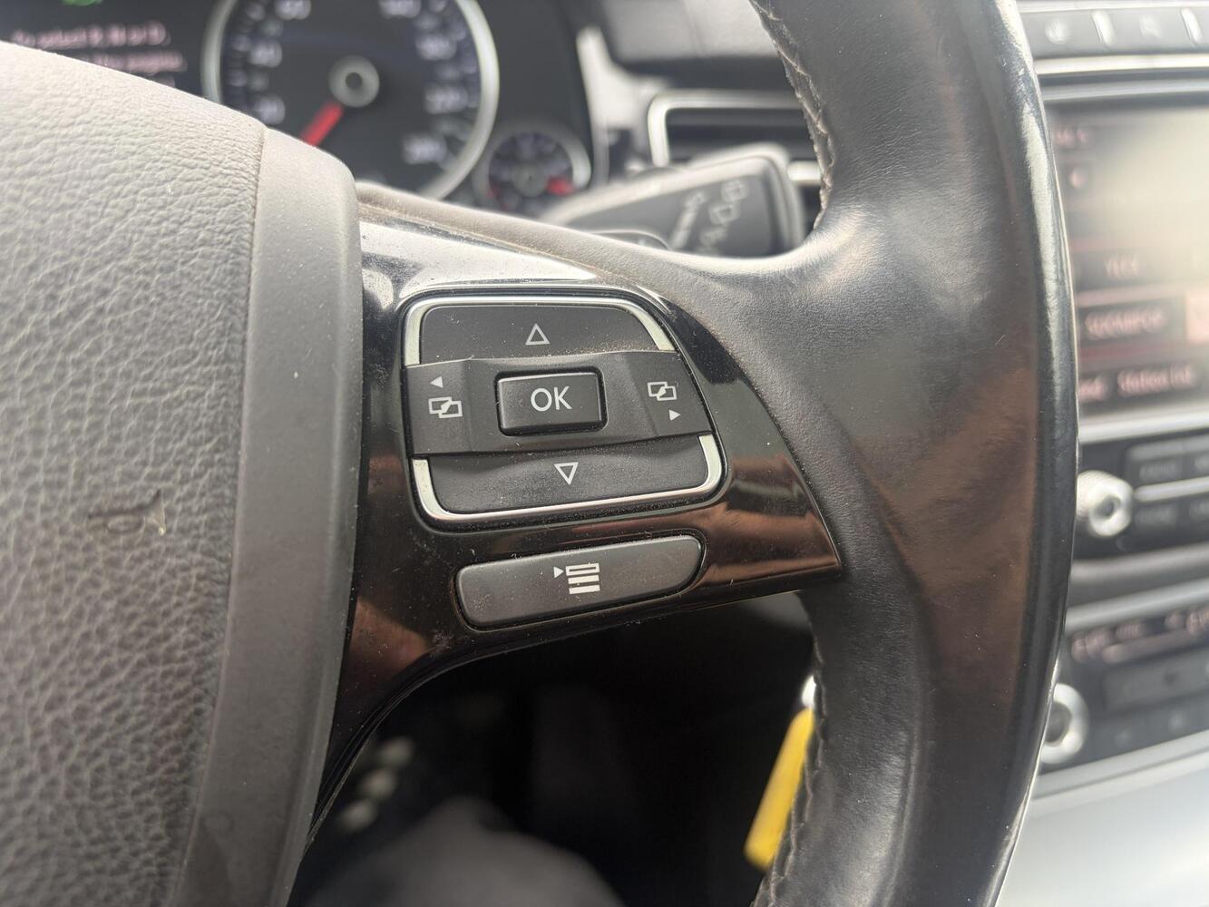 Volkswagen Touareg vaihtoauto