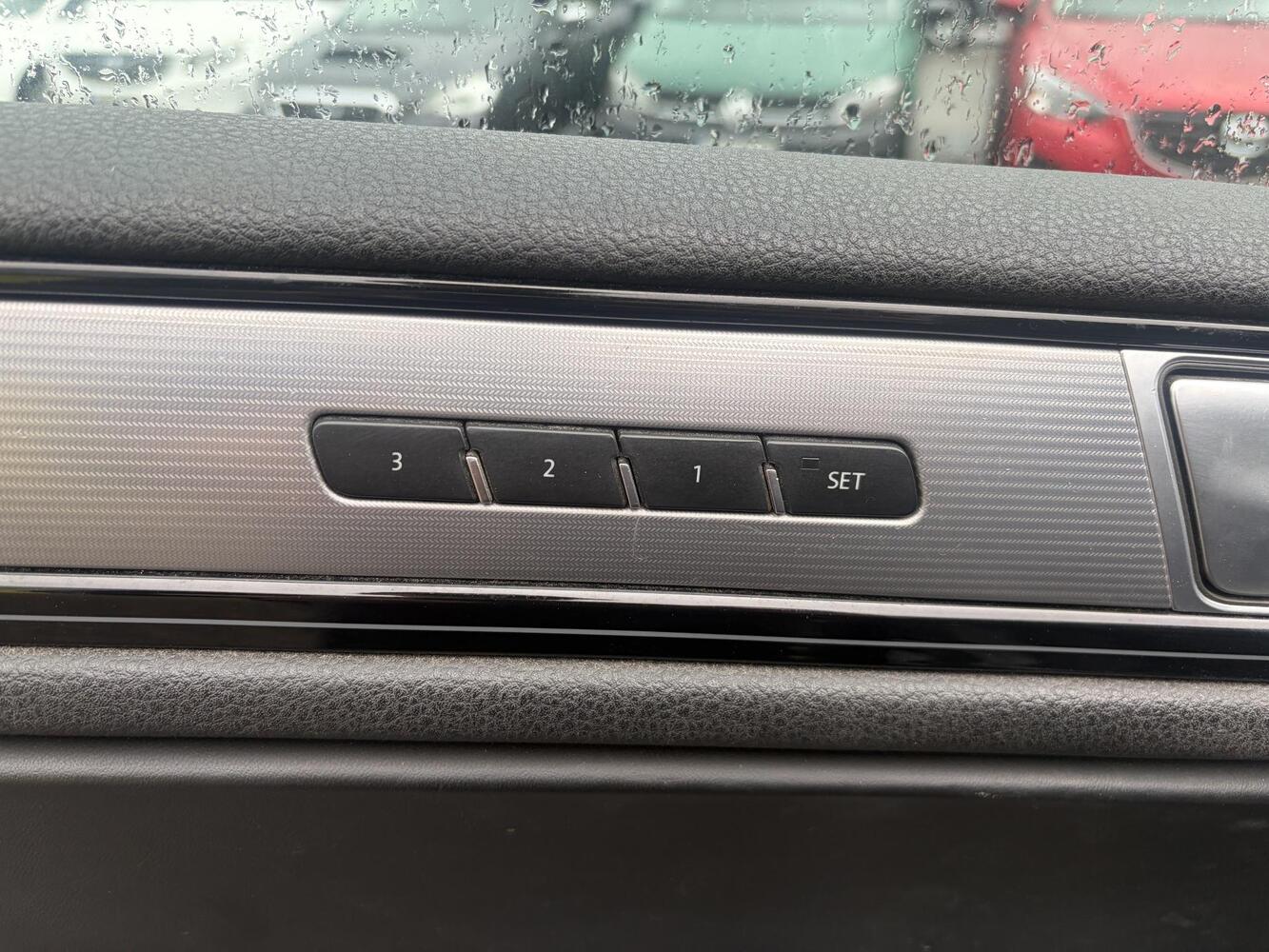 Volkswagen Touareg vaihtoauto