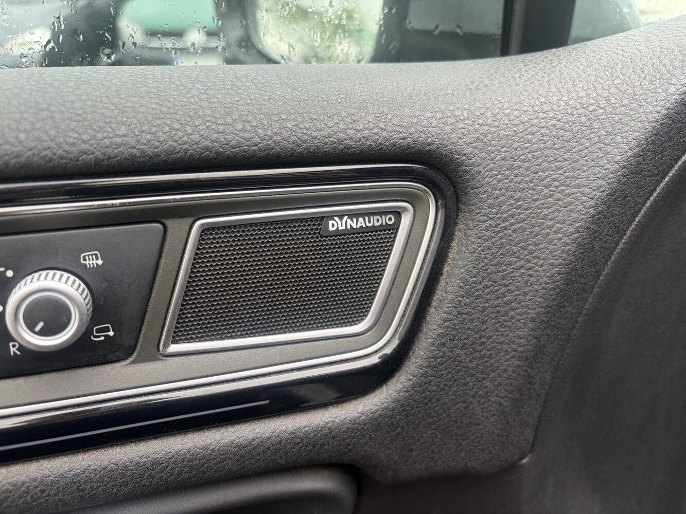 Volkswagen Touareg vaihtoauto