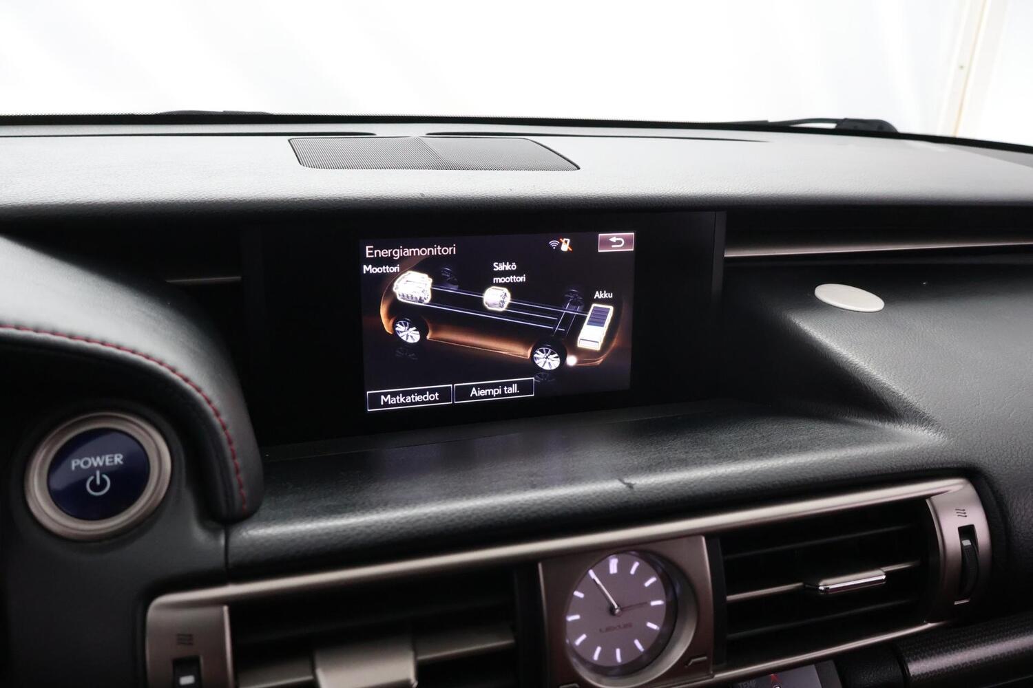 Lexus IS vaihtoauto