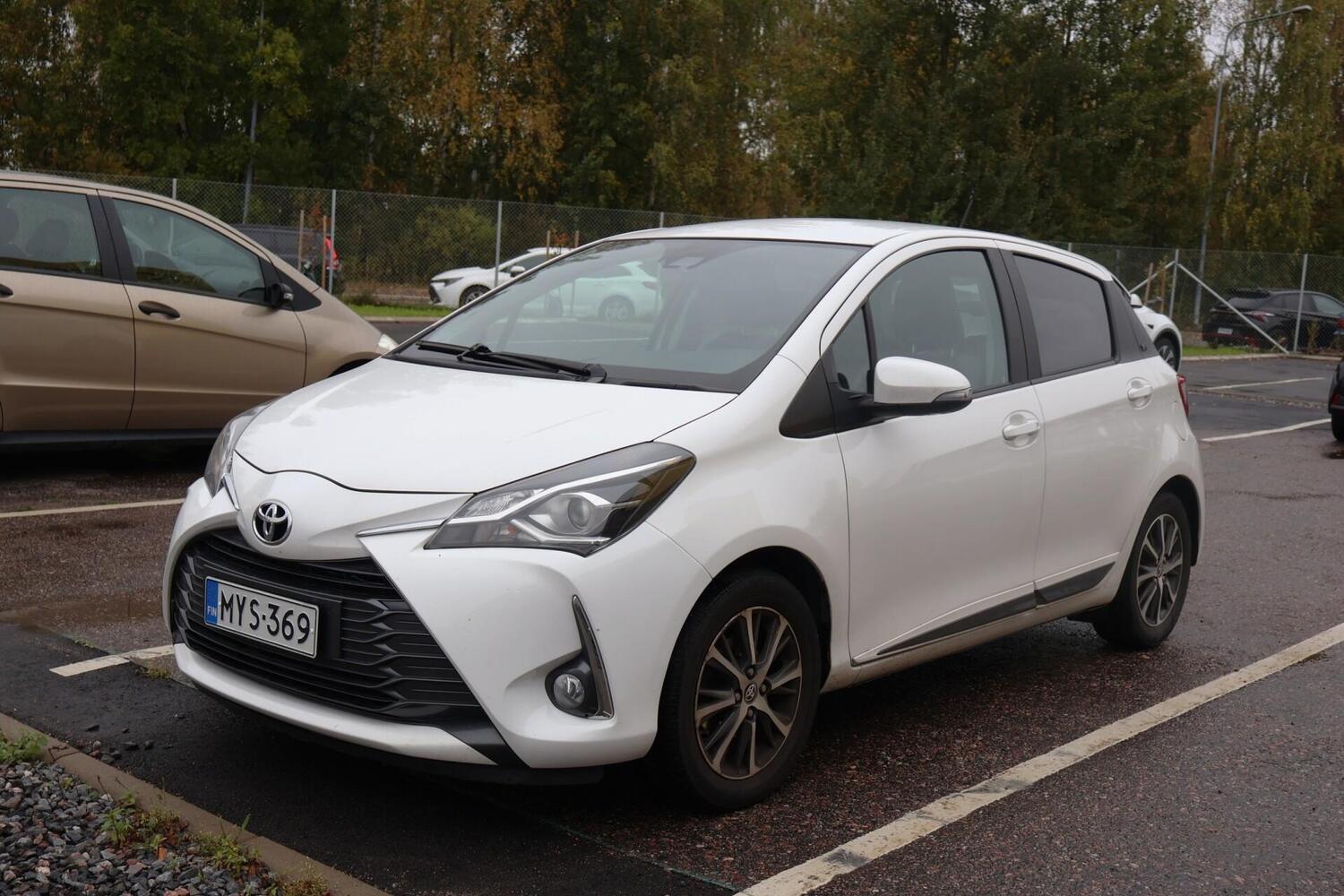 Toyota Yaris vaihtoauto