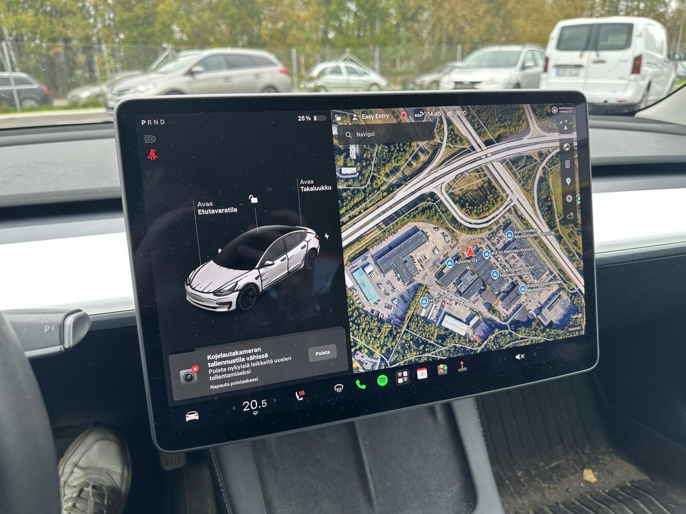 Tesla Model 3 vaihtoauto