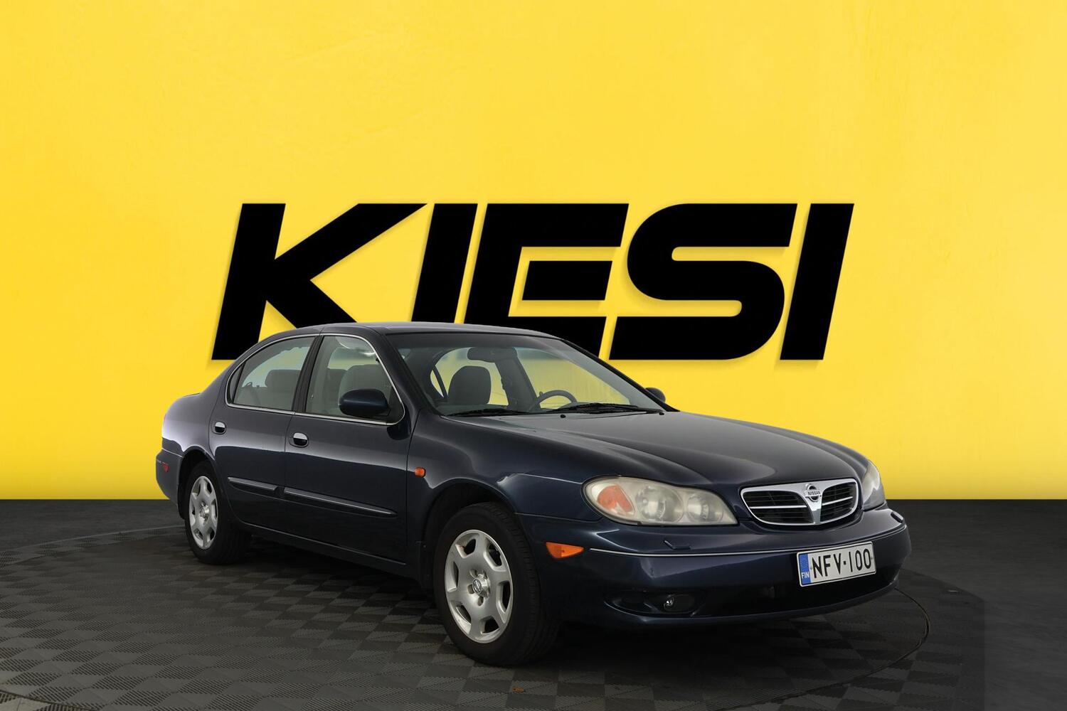 Nissan Maxima vaihtoauto