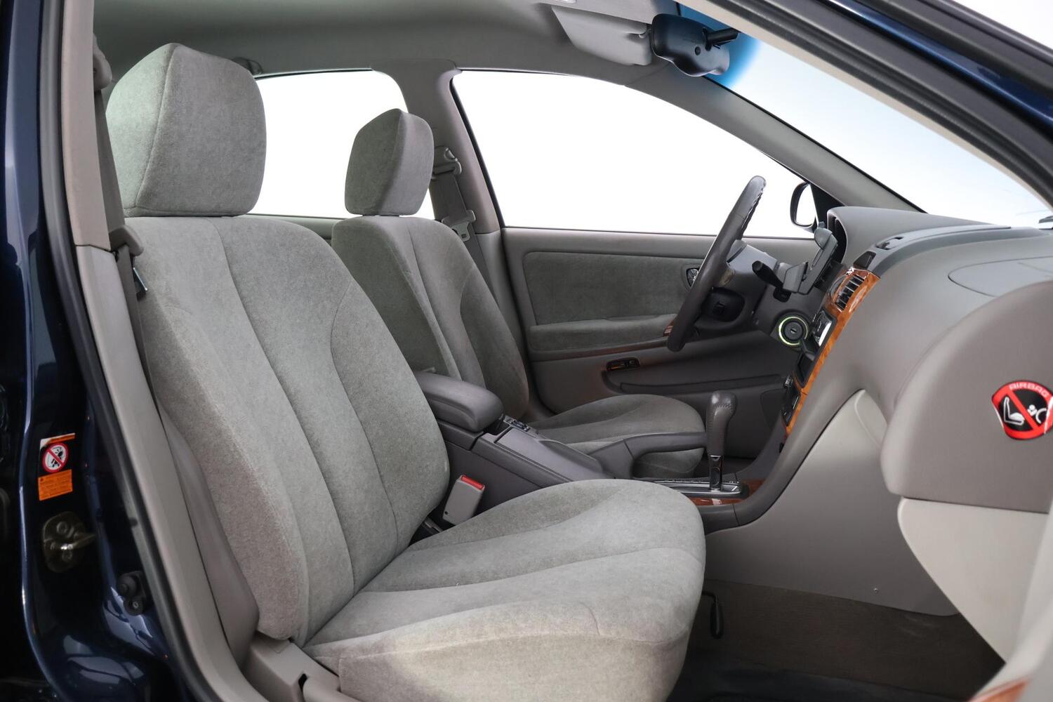 Nissan Maxima vaihtoauto