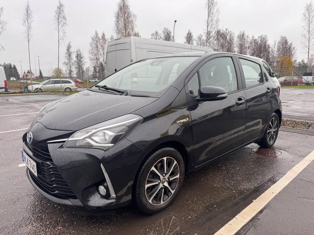 Toyota Yaris vaihtoauto