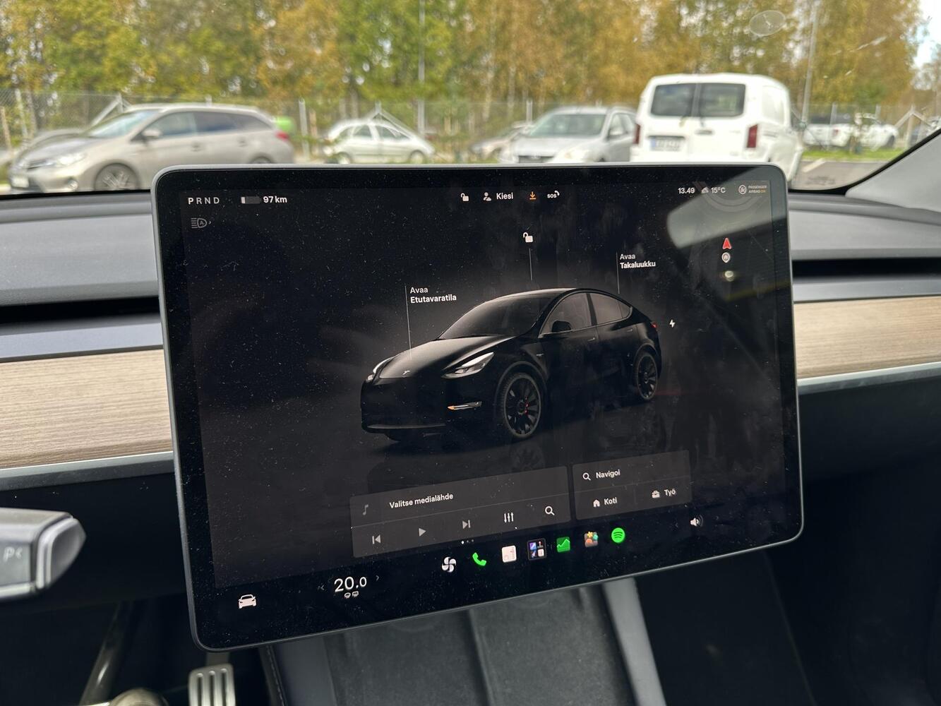 Tesla Model Y vaihtoauto