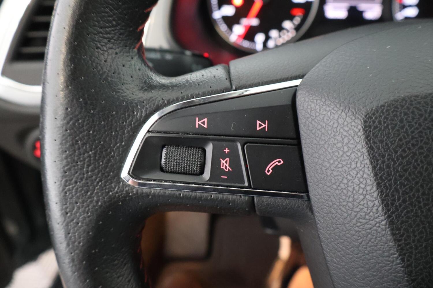 SEAT Leon vaihtoauto