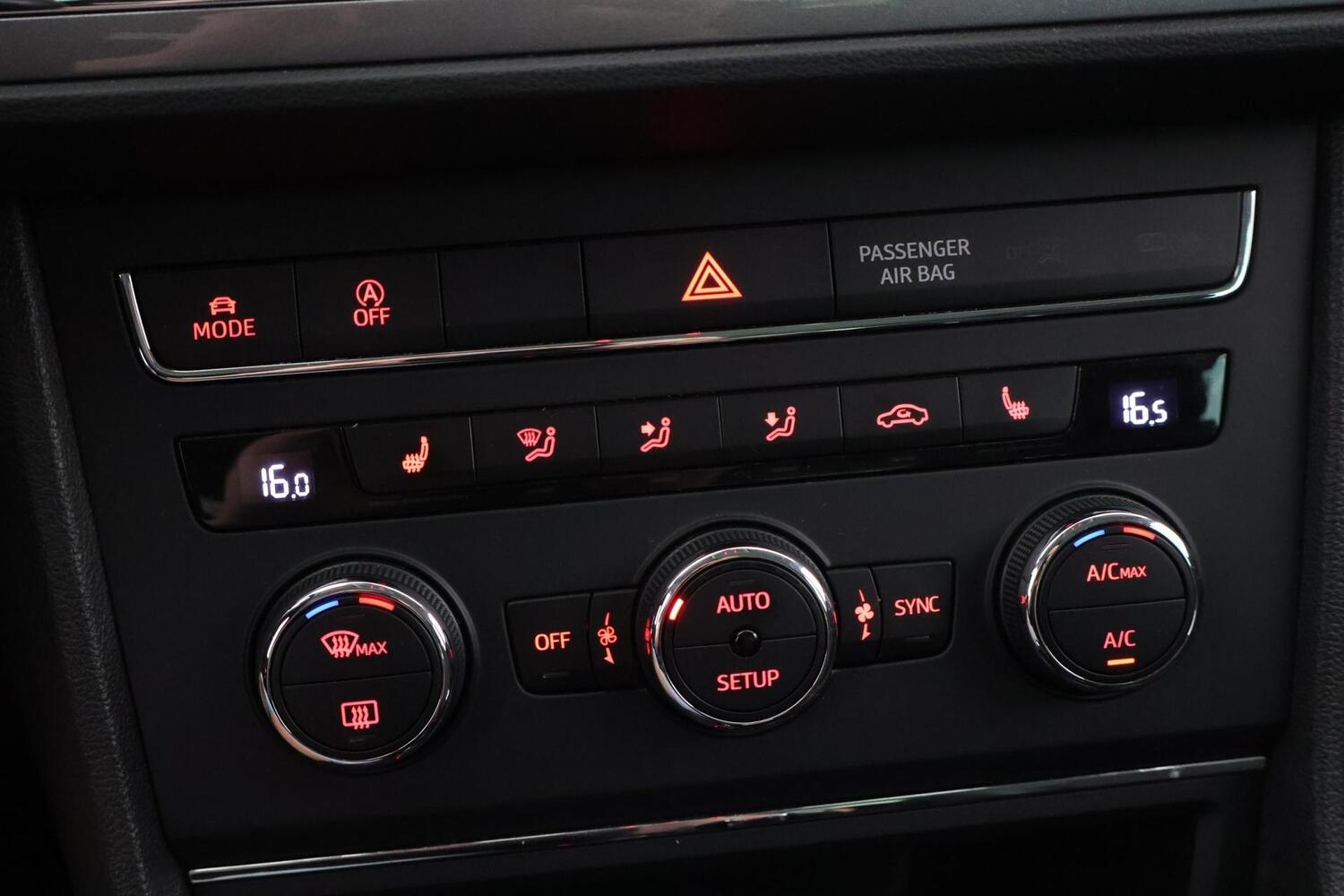 SEAT Leon vaihtoauto