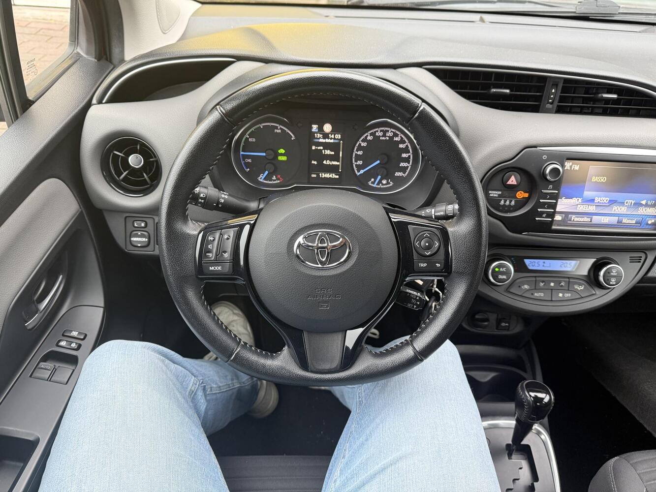 Toyota Yaris vaihtoauto