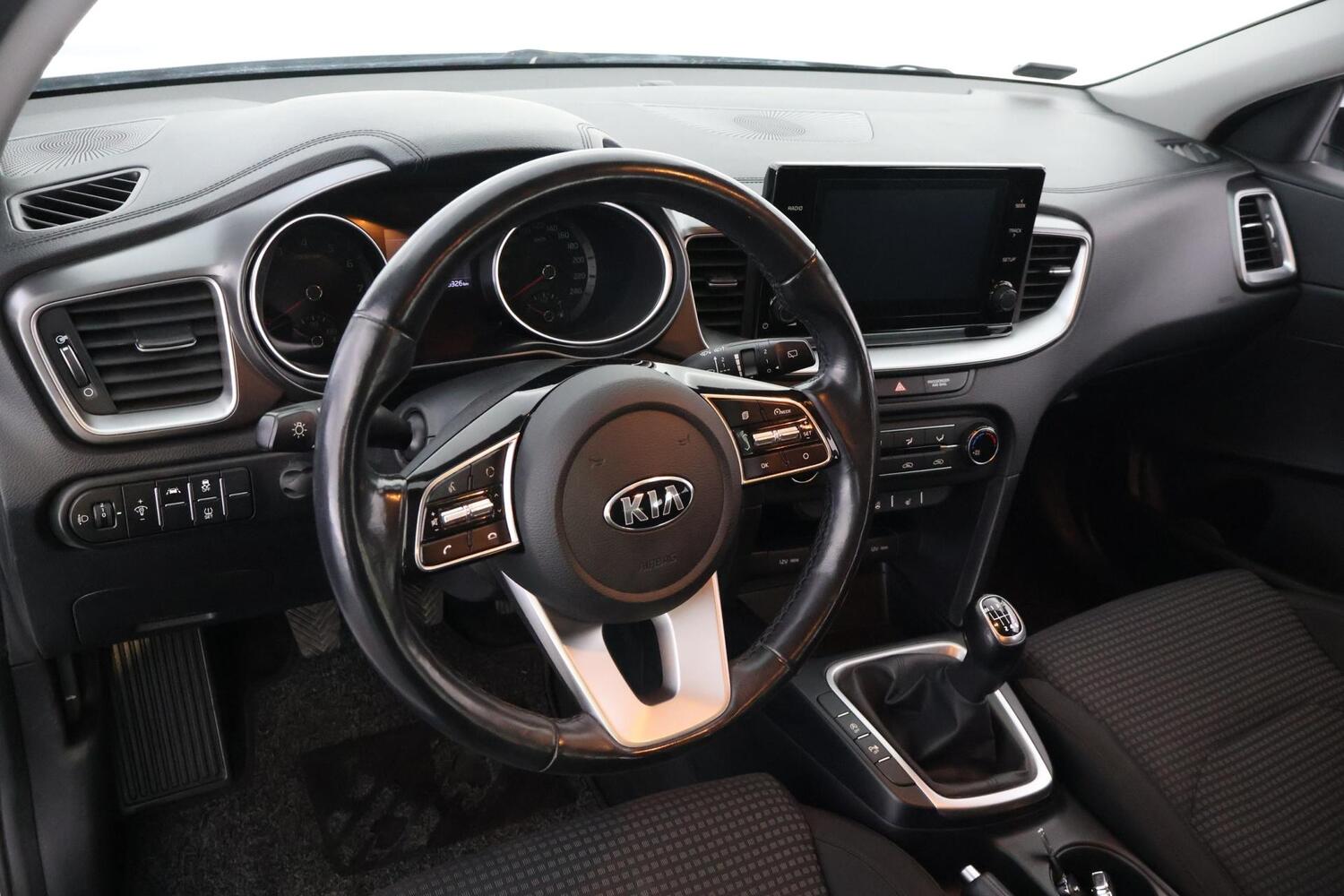 Kia Ceed vaihtoauto