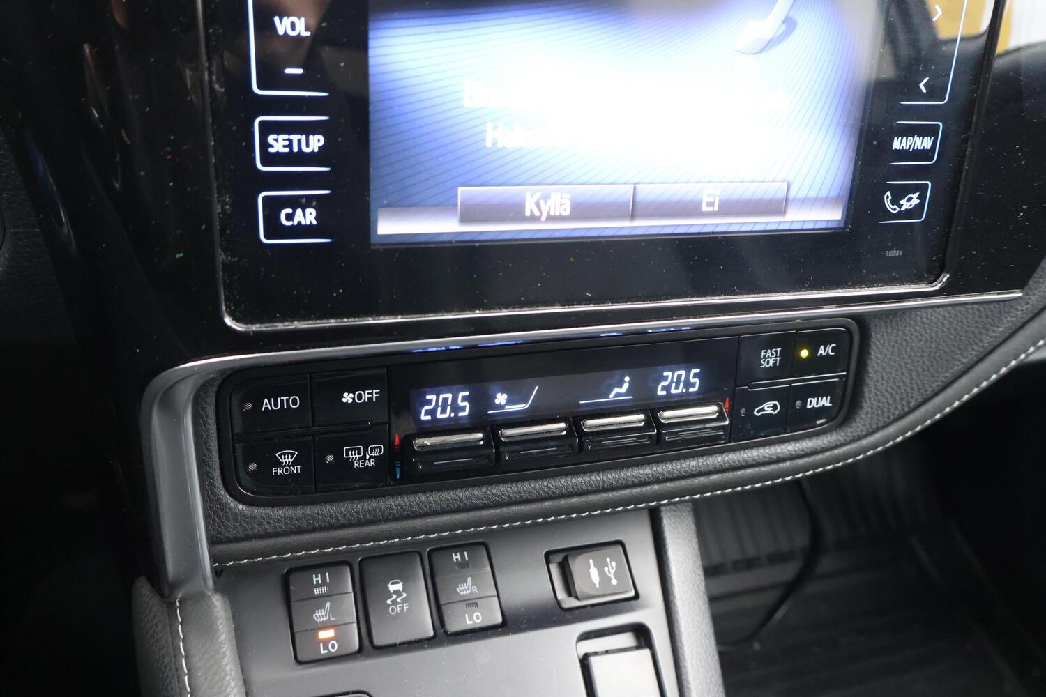 Toyota Auris vaihtoauto