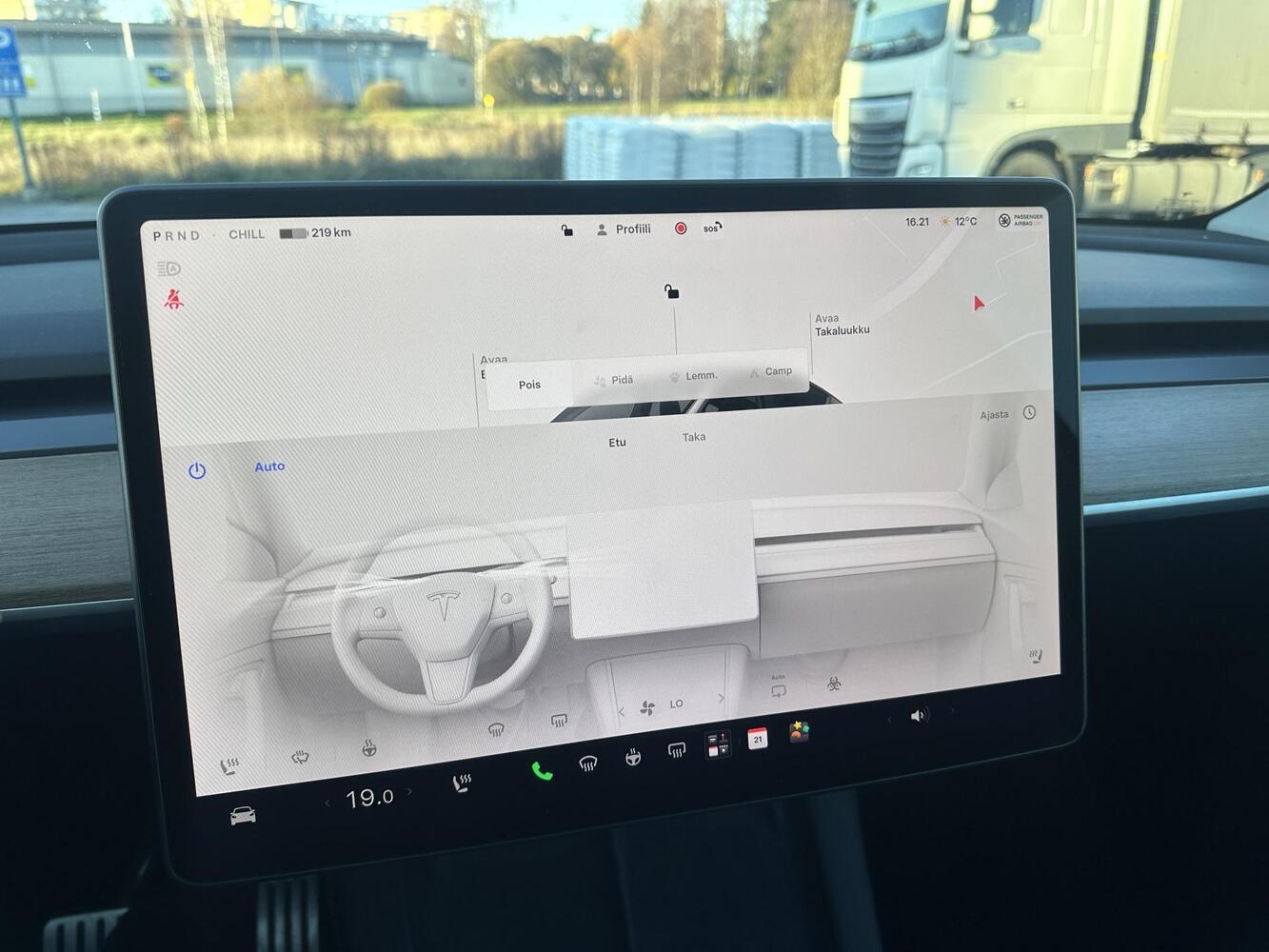 Tesla Model Y vaihtoauto